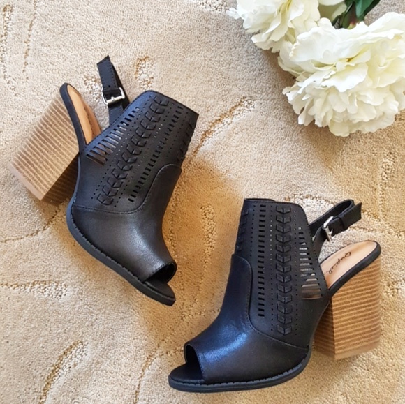 Boutique Shoes - *1 Left!* NWOT BOUTIQUE | Slingback Sandal Booties